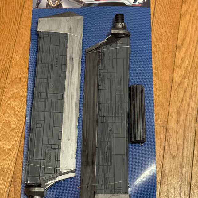 Marvel Avengers Thanos Battle Axe Toy (3 Pieces)