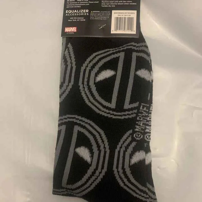 Marvel Deadpool Unisex Crew Socks Size 9-13 - Fun and Comfortable Marvel Deadpool Socks